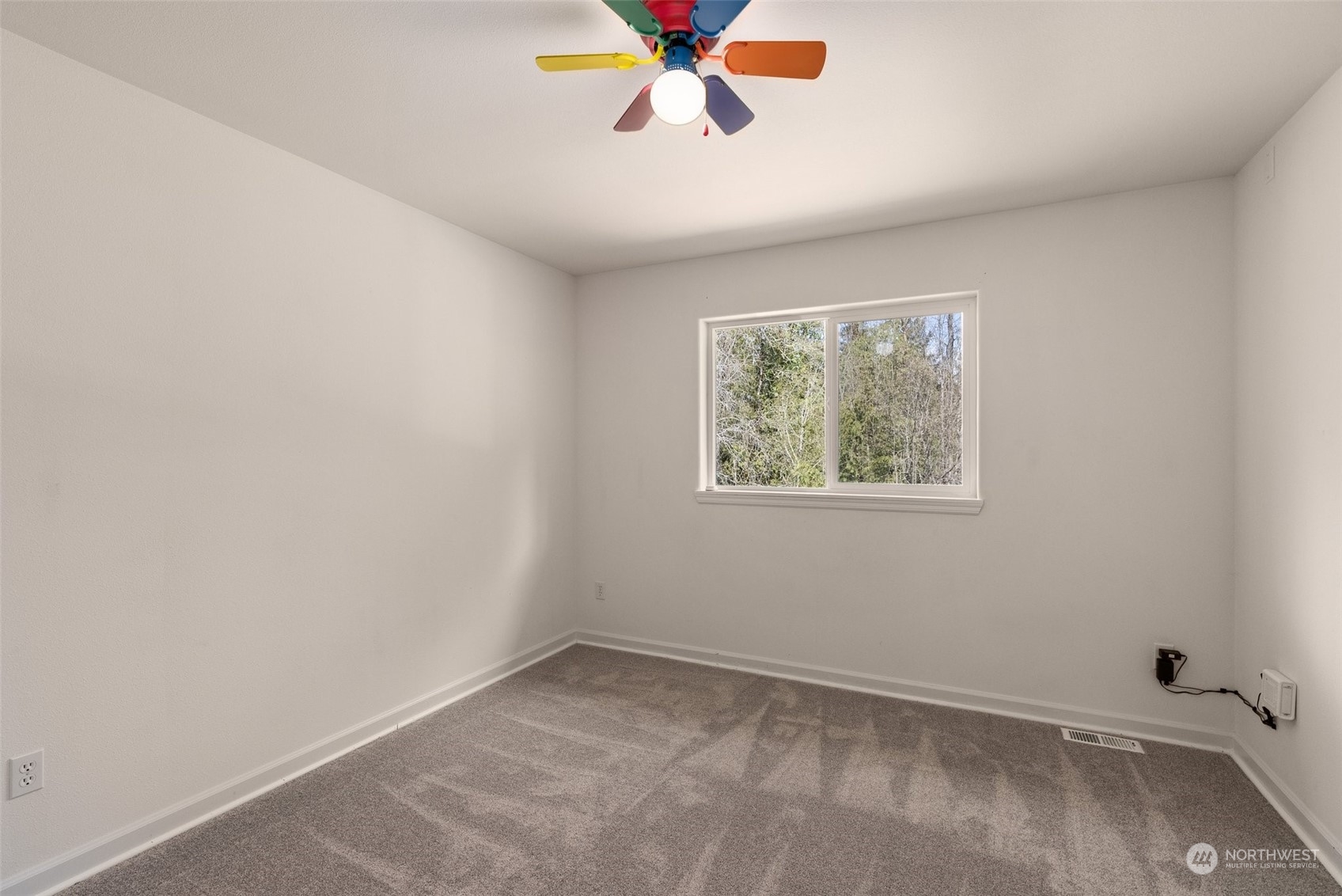 4105 Cooper Point Road Northwest Olympia, WA 98502 - Photo 31 of 40 Gallery Image 31