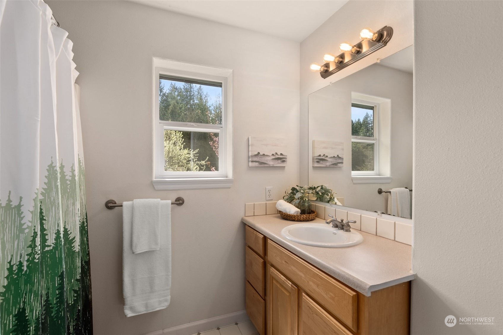 4105 Cooper Point Road Northwest Olympia, WA 98502 - Photo 33 of 40 Gallery Image 33