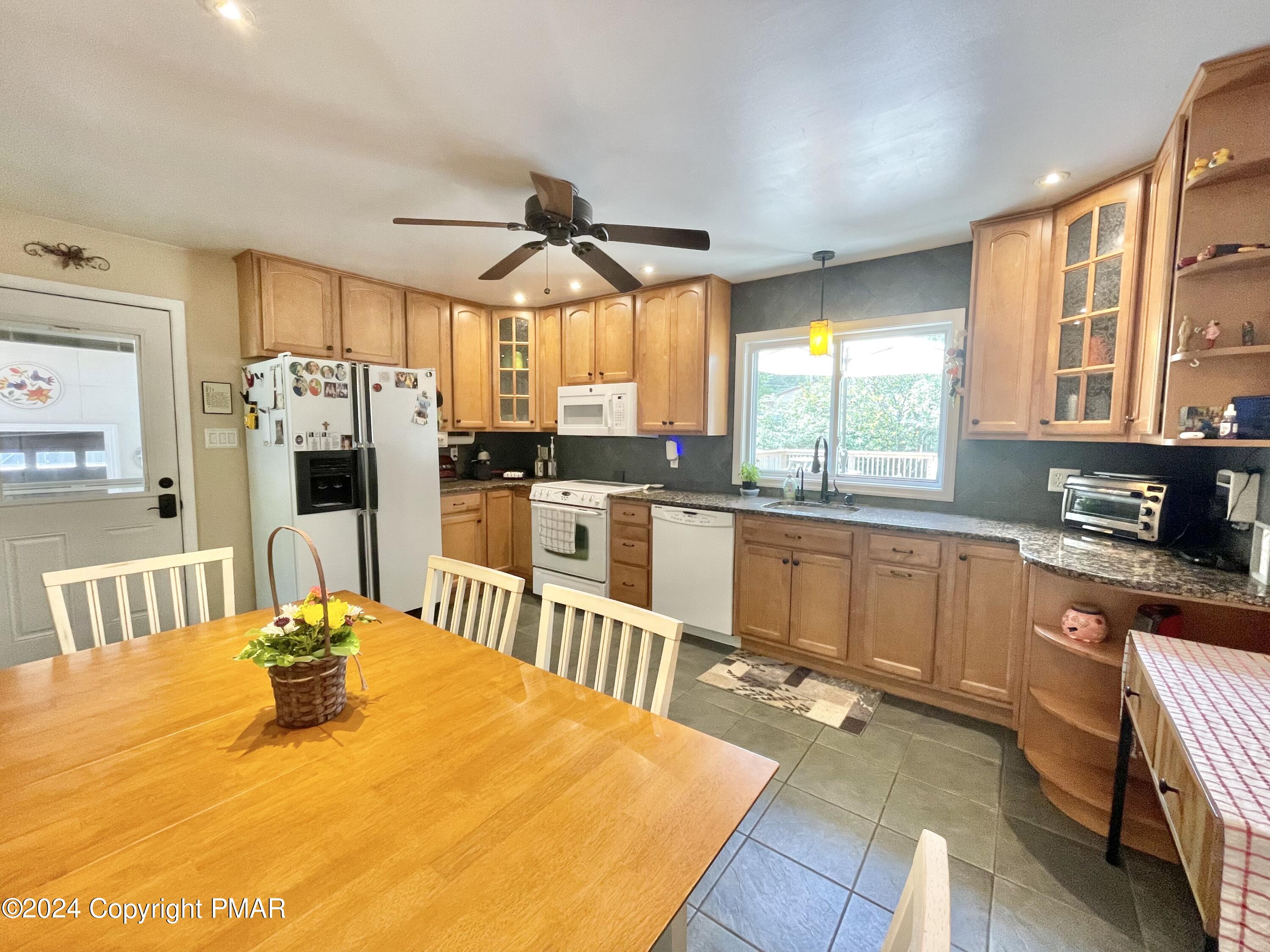 214 Shine Hill Road Henryville, PA 18332 - Photo 4 of 126 Kitchen