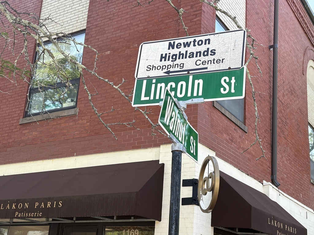 63 Hyde Street Newton, MA 02461 - Photo 41 of 42