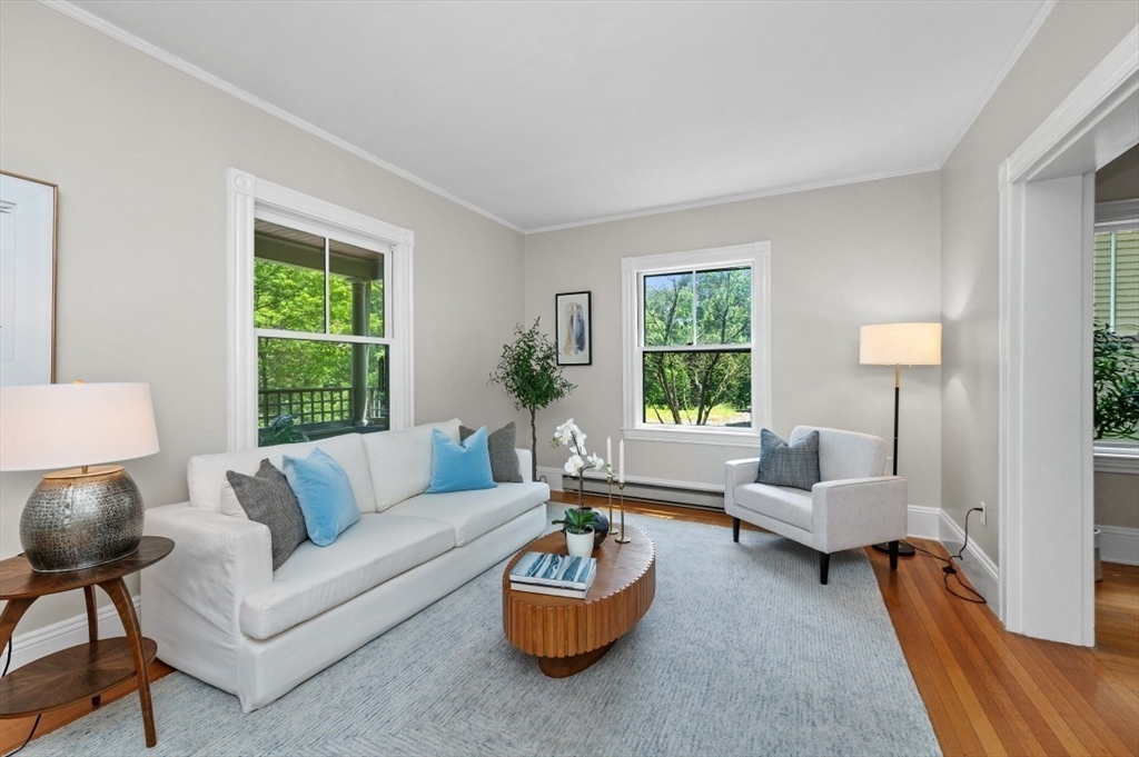 63 Hyde Street Newton, MA 02461 - Photo 7 of 42