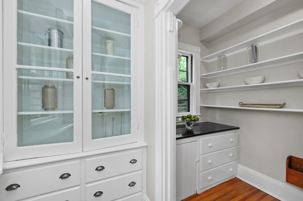 63 Hyde Street Newton, MA 02461 - Photo 10 of 42