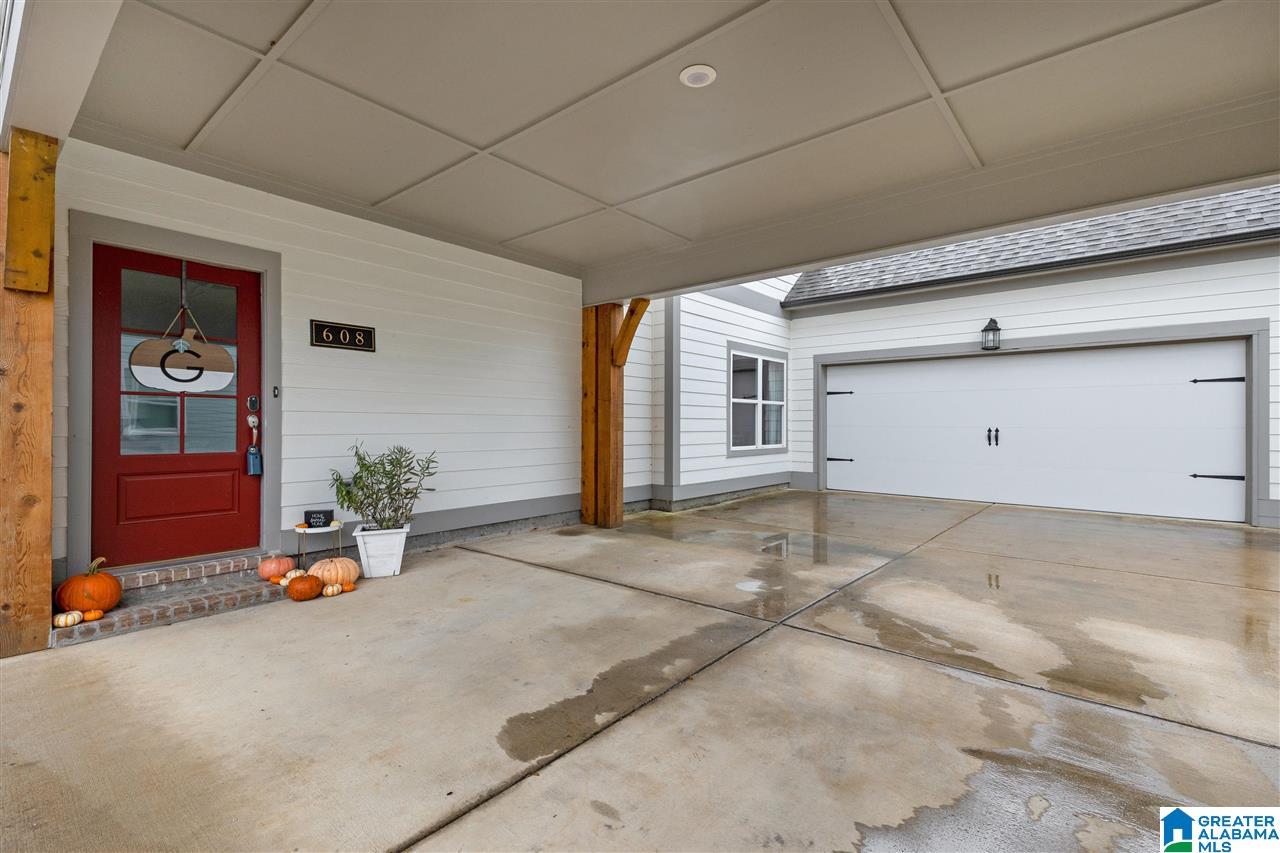 608 Windmill Circle Helena, AL 35080 - Photo 2 of 42