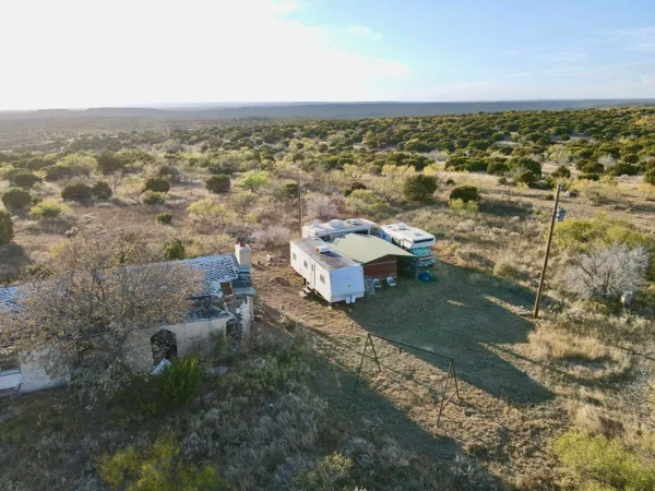 $1,767,600 | 7 A Co Road, Clarendon, TX 79226
