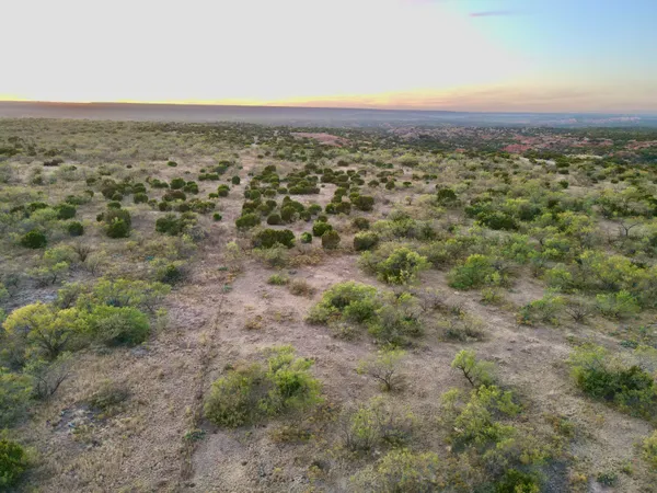 $1,767,600 | 7 A Co Road, Clarendon, TX 79226