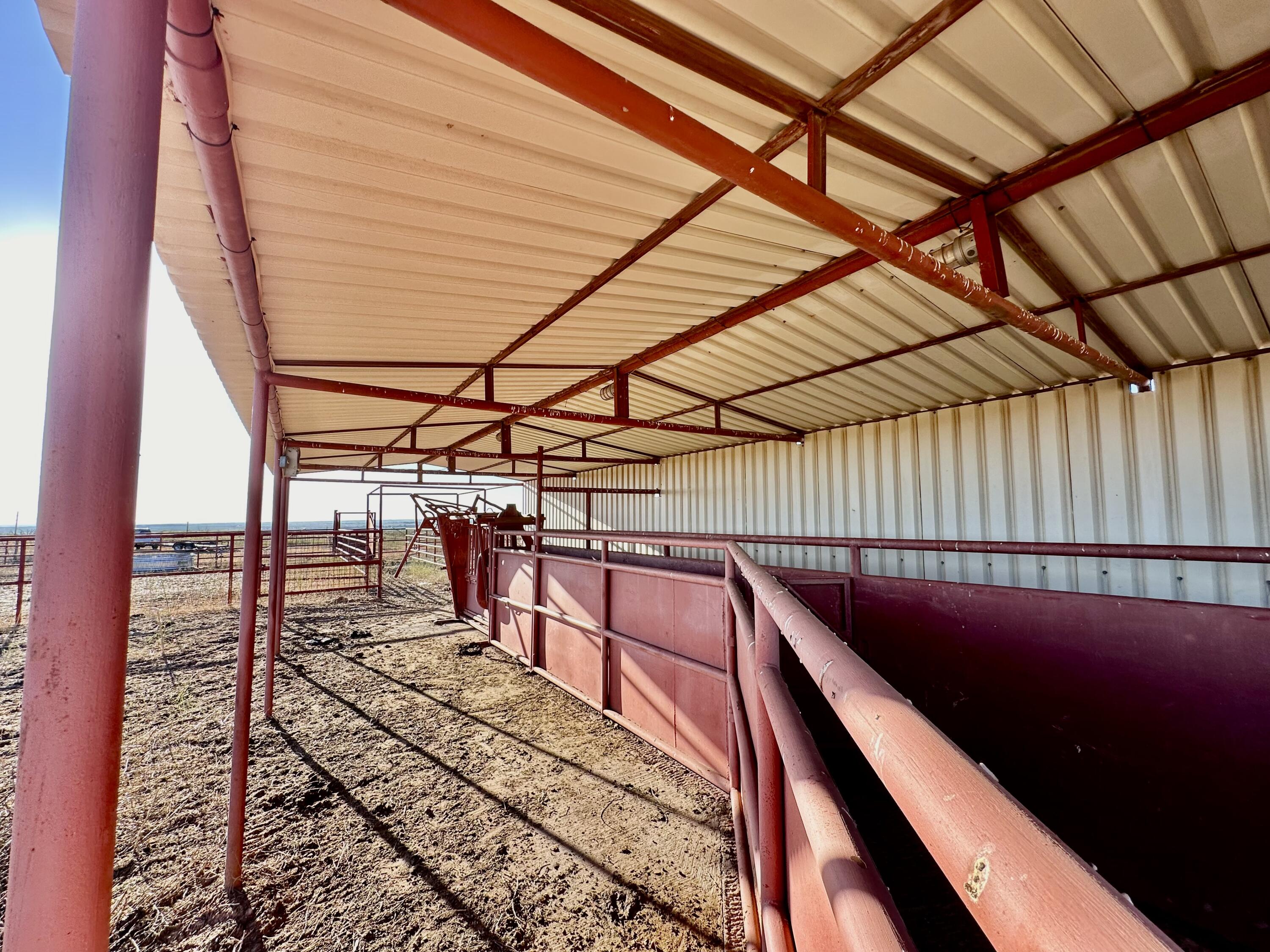 7 A Co Road Clarendon, TX 79226 - Photo 63 of 72 a view of balcony