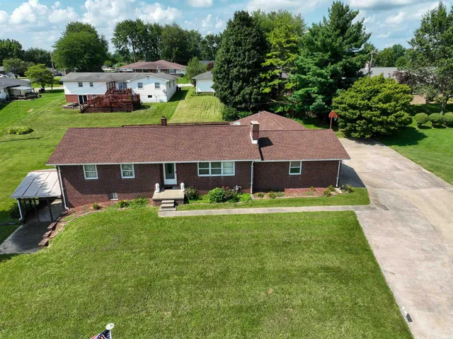 $295,000 | 1504 East National Highway, Washington, IN 47501