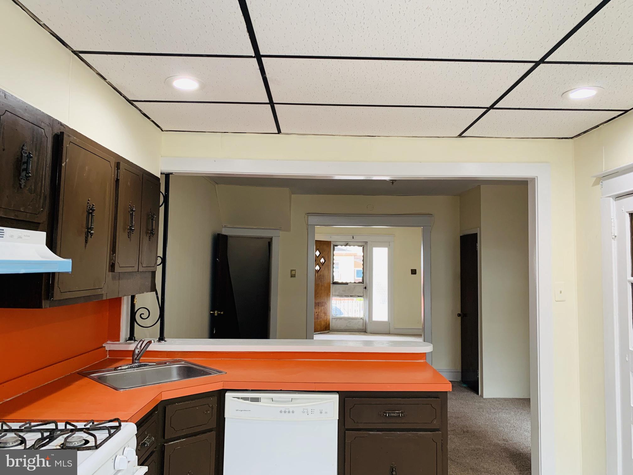 902 Marcella Street Philadelphia, PA 19124 - Photo 6 of 15 Gallery Image 6