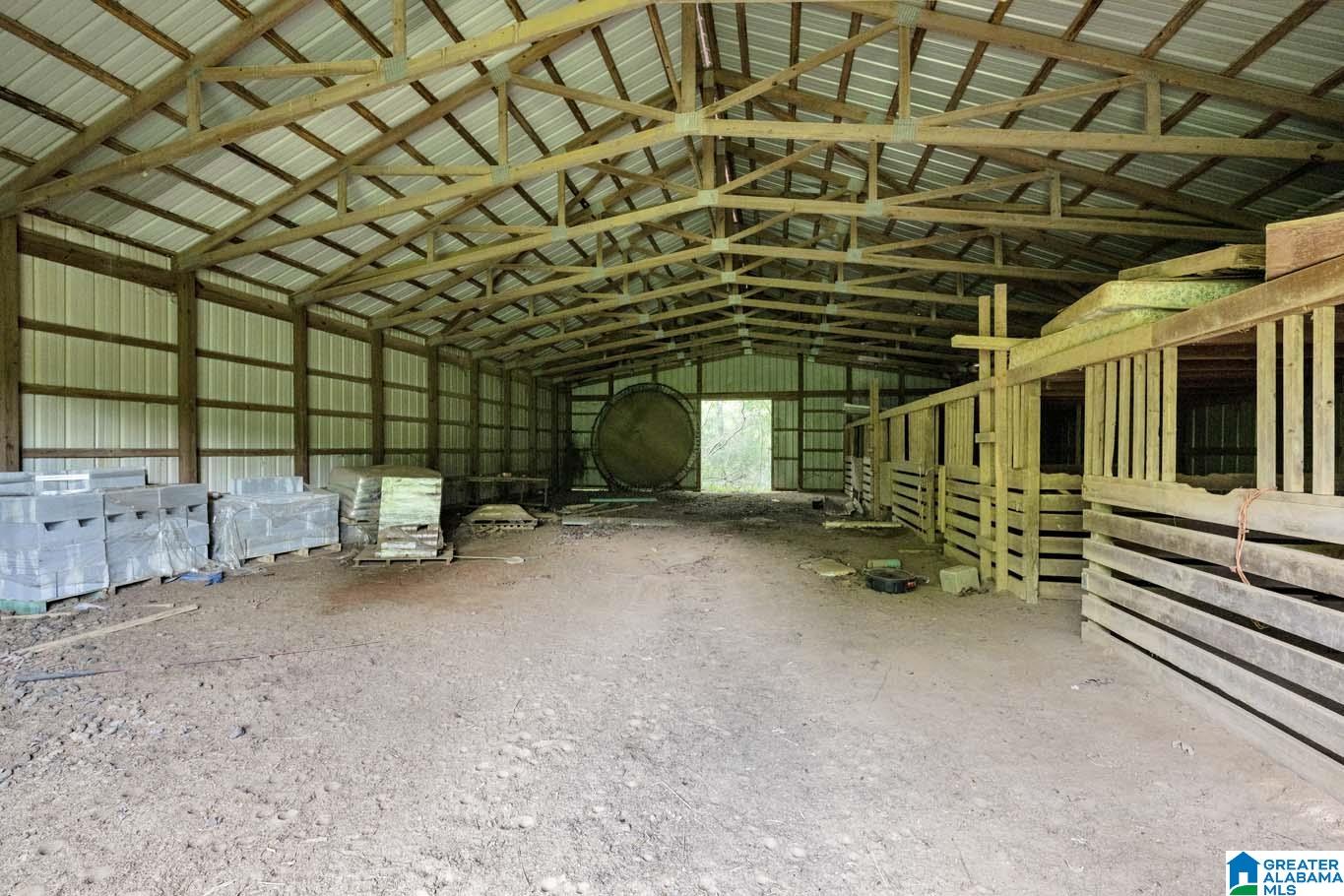 2001 Tommy Robinson Road Jasper, AL 35504 - Photo 34 of 49 Gallery Image 34