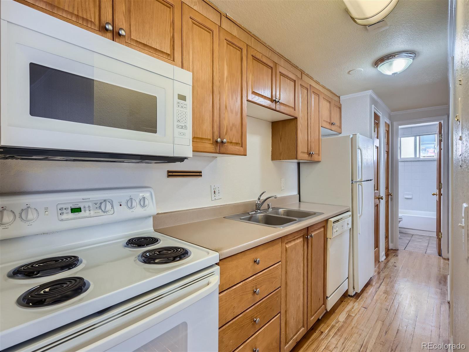 336 Grant Street, Unit 306 Denver, CO 80203 - Photo 4 of 11