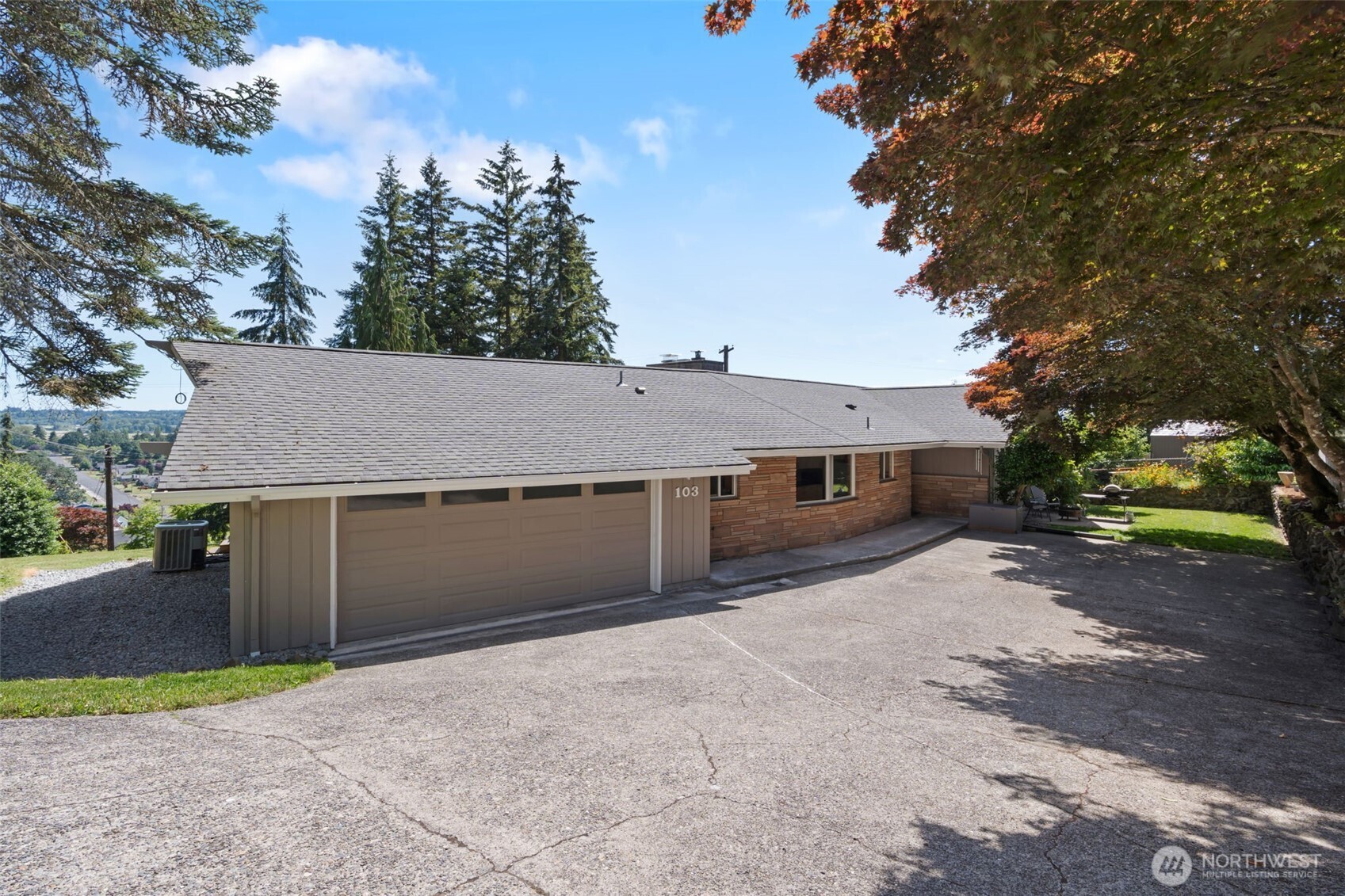 103 Southeast 16th Street Chehalis, WA 98532 - Photo 1 of 39