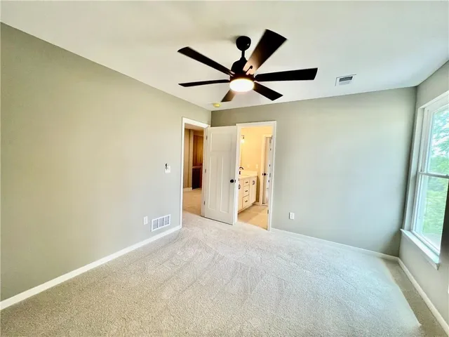 $580,400 | 1972 Longview Drive, Liberty, MO 64068