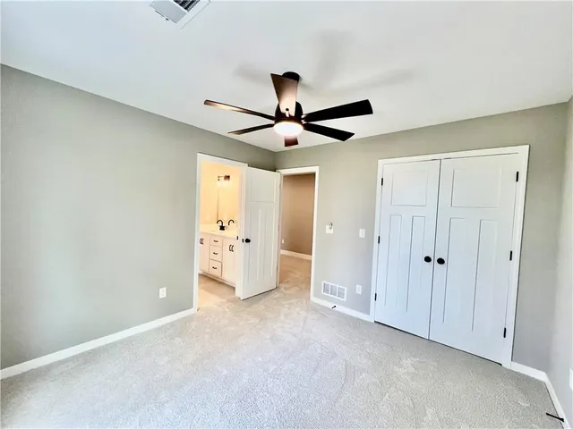 $580,400 | 1972 Longview Drive, Liberty, MO 64068