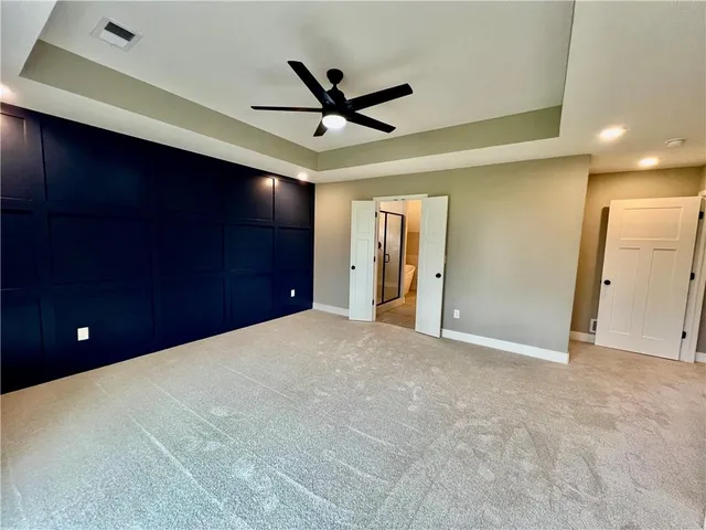 $580,400 | 1972 Longview Drive, Liberty, MO 64068