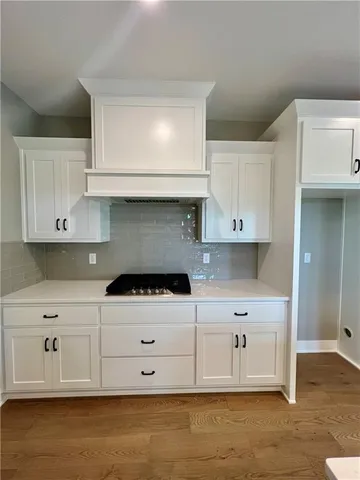 $580,400 | 1972 Longview Drive, Liberty, MO 64068