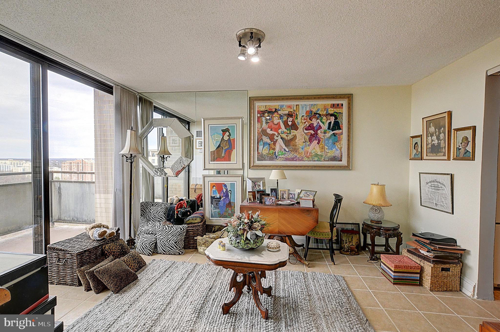 5225 Pooks Hill Road, Unit 1824N Bethesda, MD 20814 - Photo 5 of 21 Second Bedroom/Den/office
