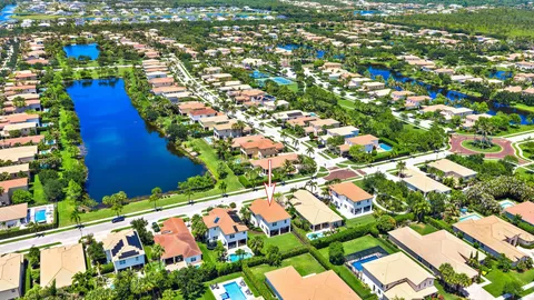 $1,095,000 | 196 Behring Way, Jupiter, FL 33458