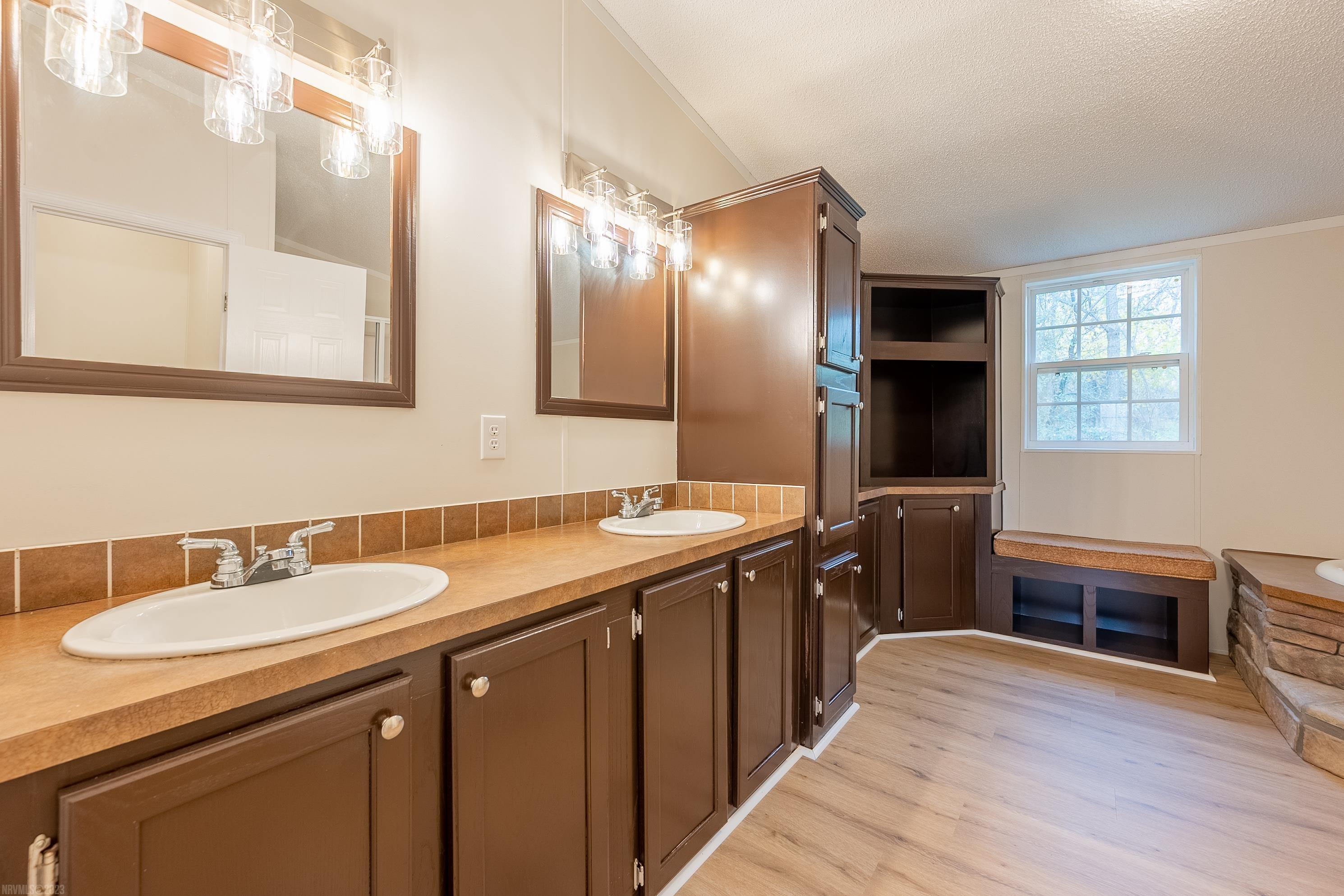 6849 Ferrell Road Radford, VA 24141 - Photo 14 of 33 Gallery Image 14