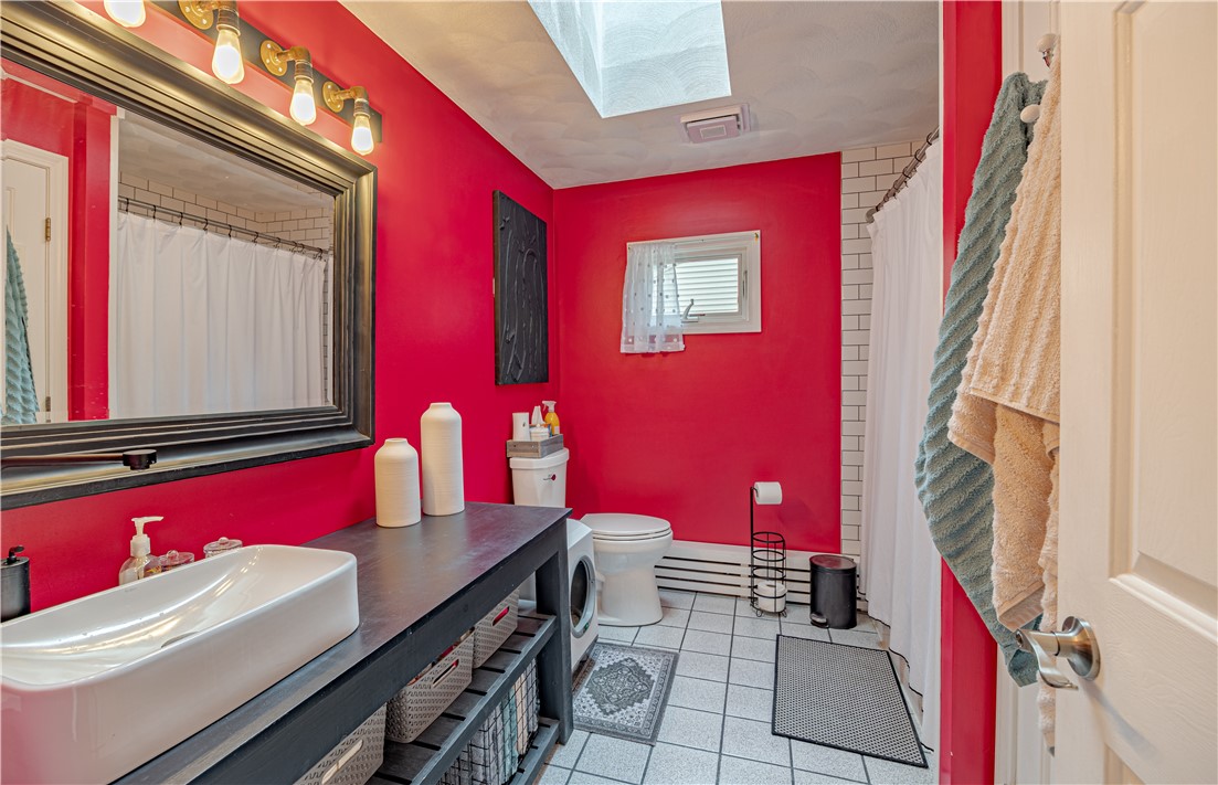 956 Reynolds Road Glocester, RI 02814 - Photo 23 of 28