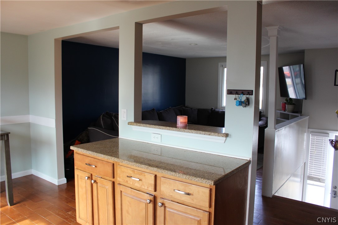 4195 Burningtree Road Clay, NY 13090 - Photo 7 of 28 Coffee Bar