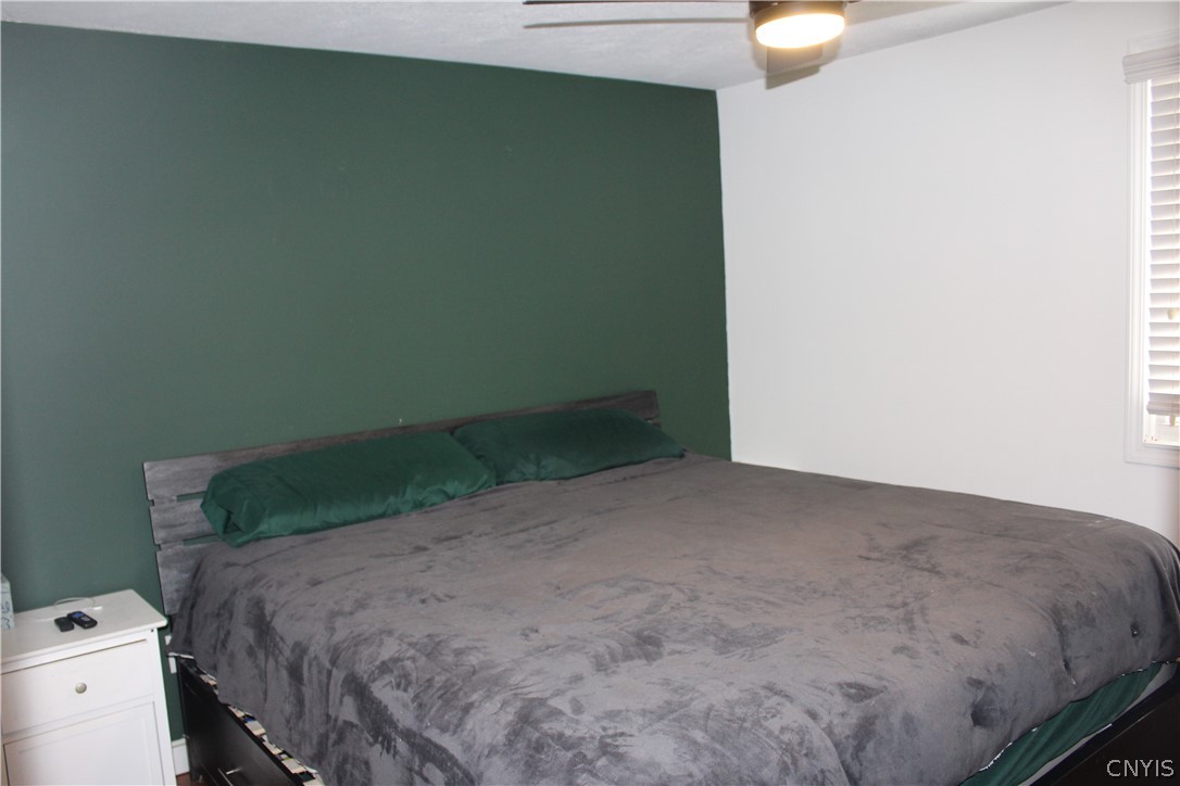 4195 Burningtree Road Clay, NY 13090 - Photo 9 of 28 Master Bedroom