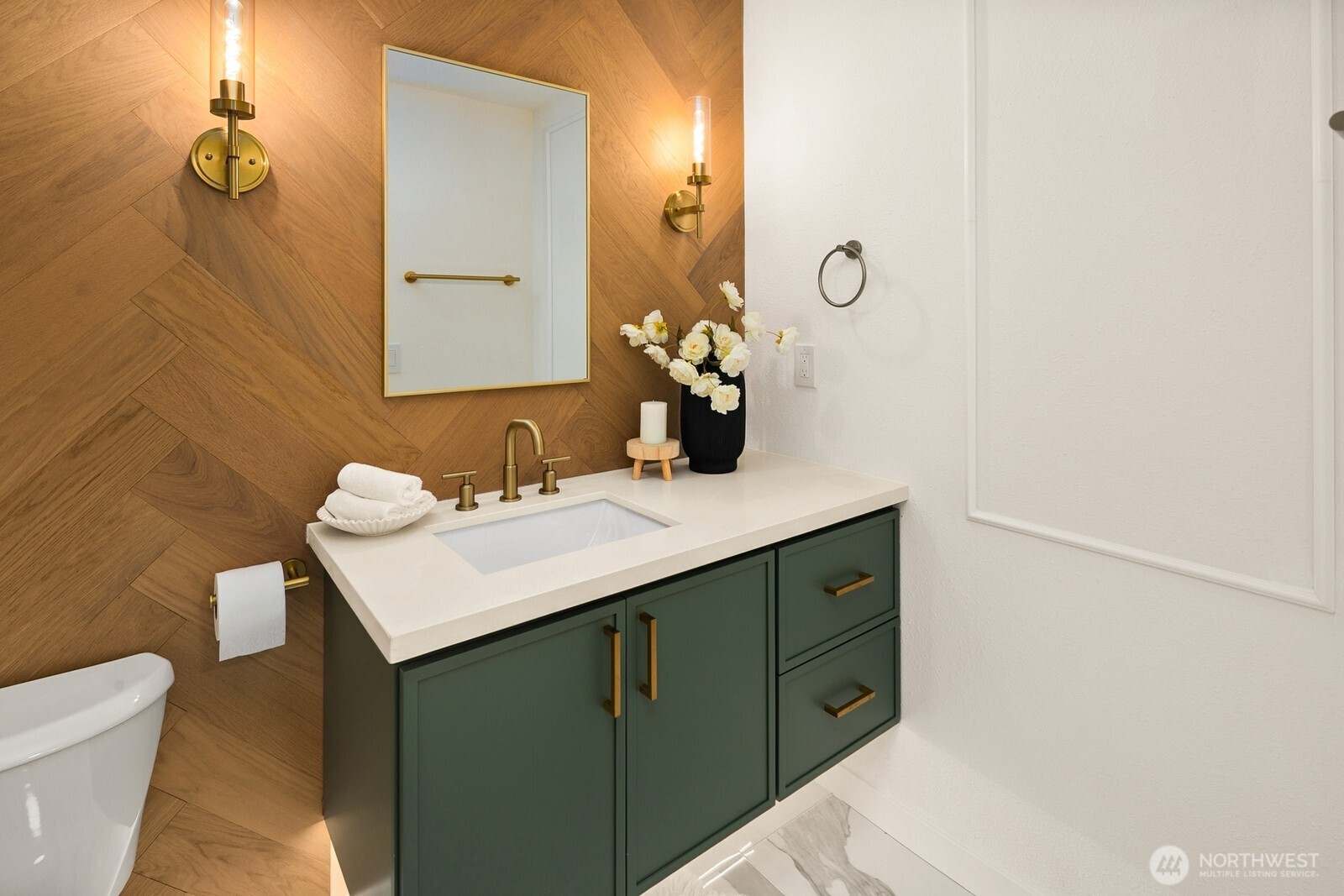21807 3rd Place West Bothell, WA 98021 - Photo 18 of 32 a bathroom with a sink and a mirror