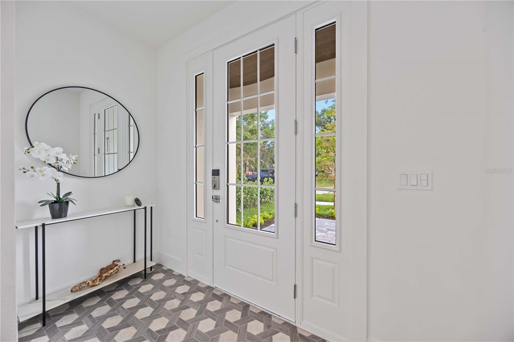 2590 Floyd Street Sarasota, FL 34239 - Photo 2 of 73