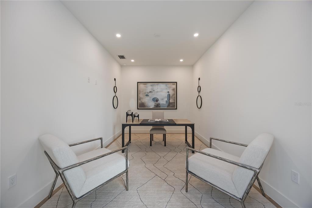 2590 Floyd Street Sarasota, FL 34239 - Photo 25 of 73