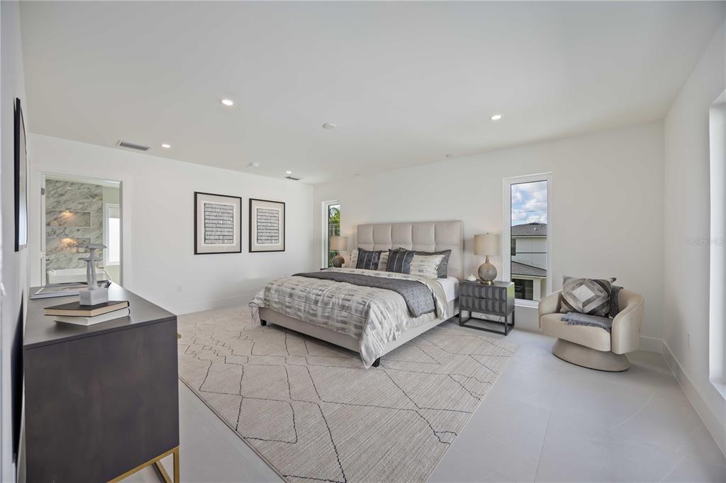 2590 Floyd Street Sarasota, FL 34239 - Photo 31 of 73