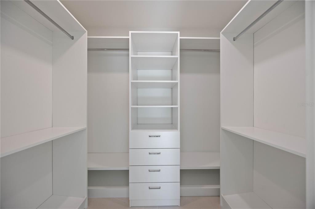 2590 Floyd Street Sarasota, FL 34239 - Photo 58 of 73