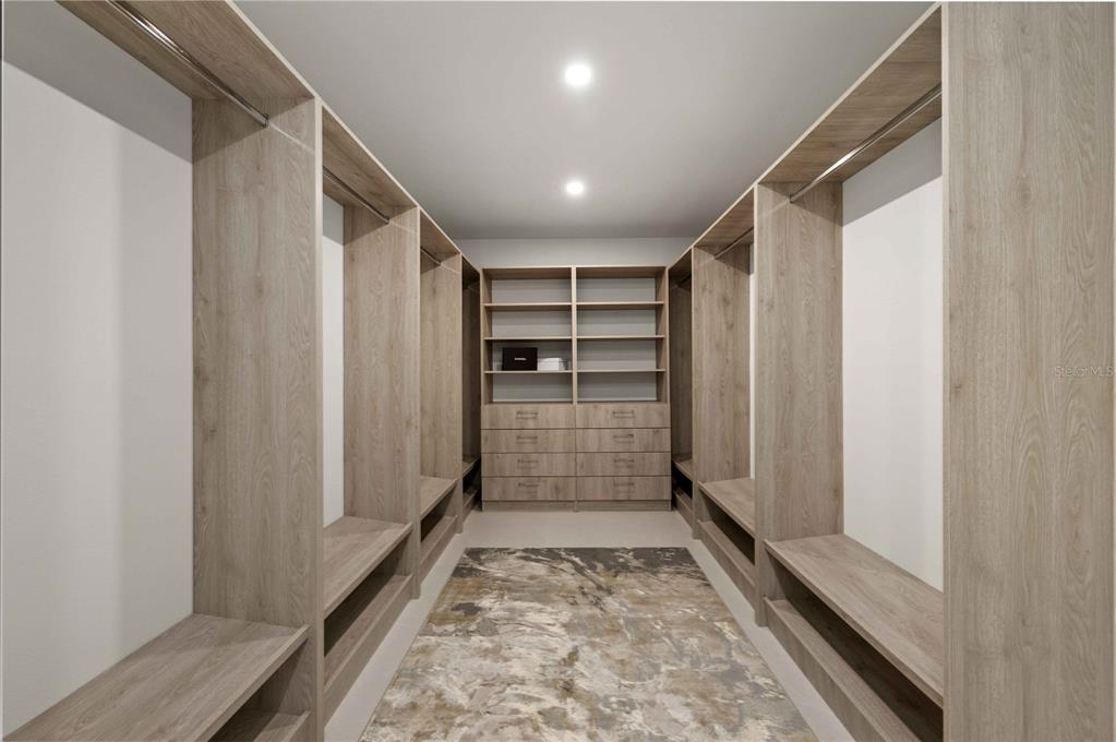 2590 Floyd Street Sarasota, FL 34239 - Photo 60 of 73