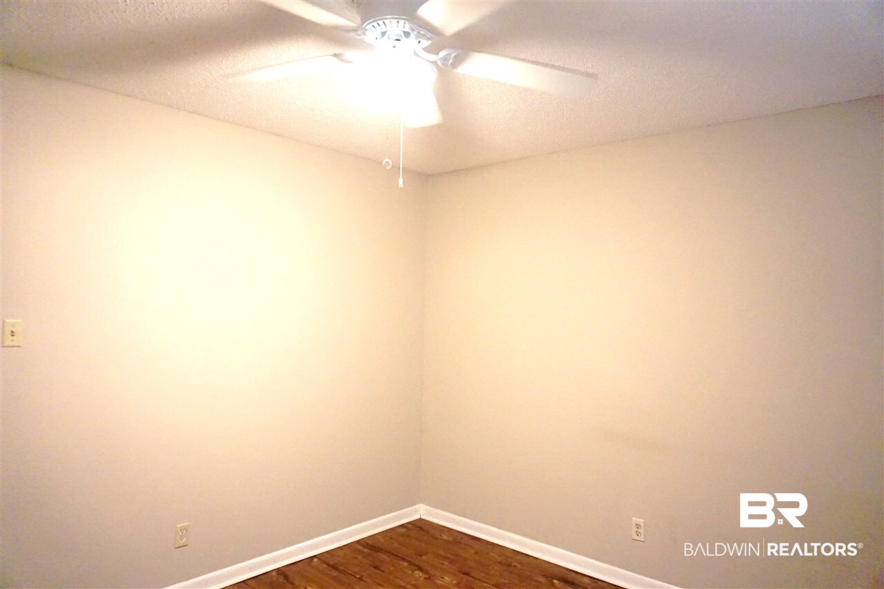 116 Vanderbilt Drive Mobile, AL 36608 - Photo 18 of 35