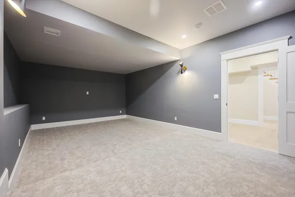 $4,989,000 | 28 Quaker Run Road, Mashpee, MA 02649