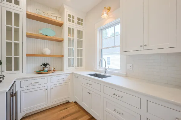$4,989,000 | 28 Quaker Run Road, Mashpee, MA 02649