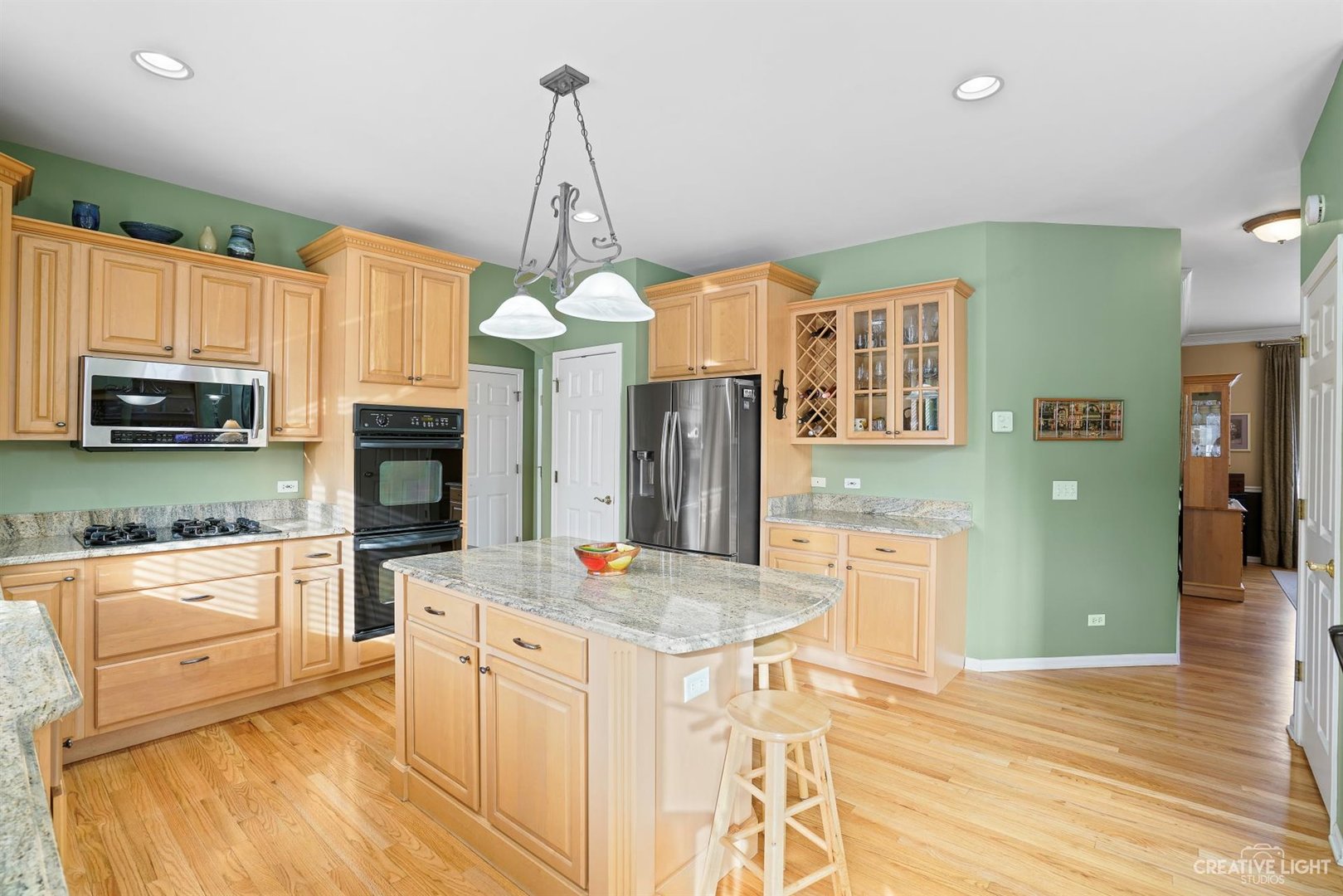 580 Sayer Road Bartlett, IL 60103 - Photo 9 of 38 Gallery Image 9