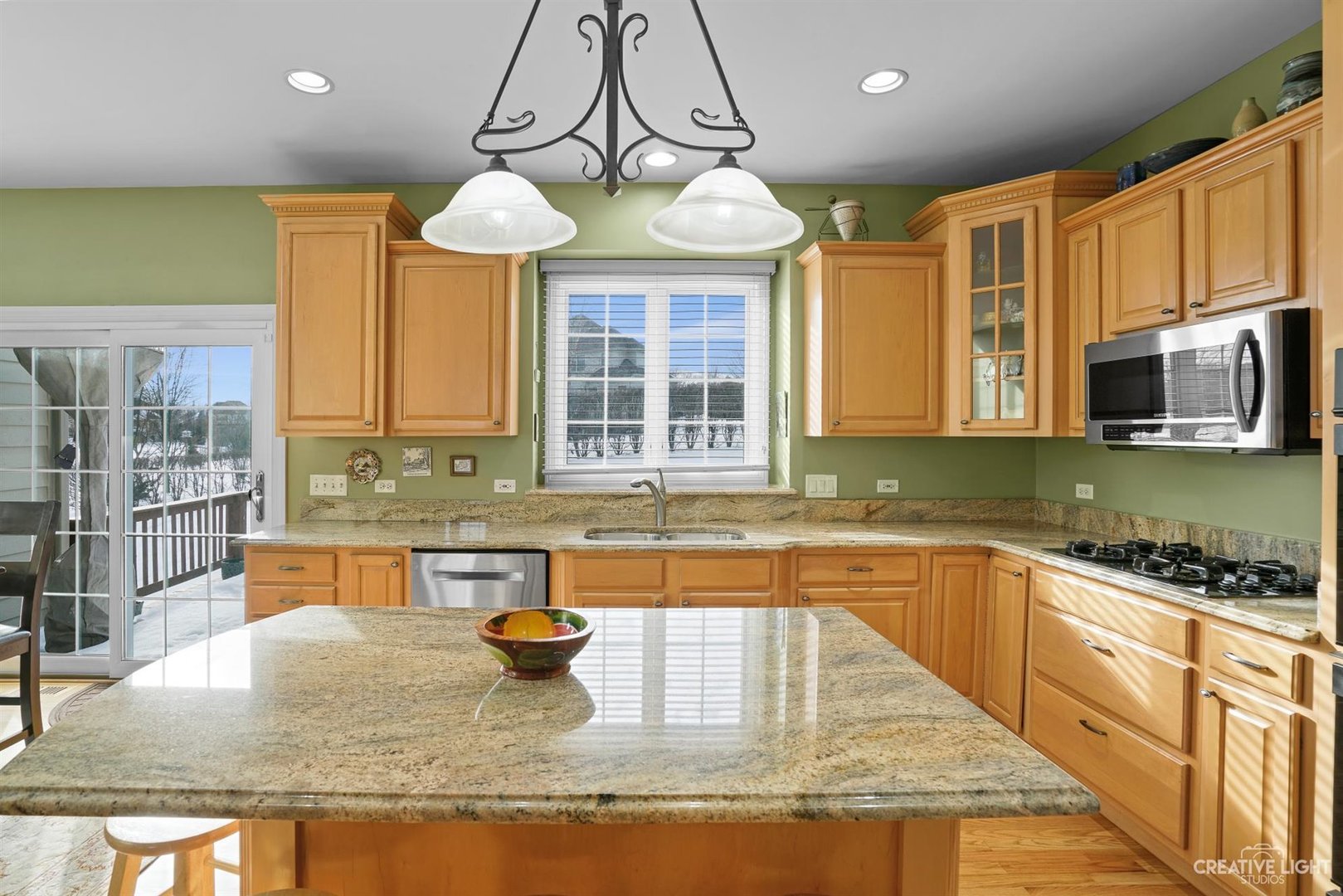 580 Sayer Road Bartlett, IL 60103 - Photo 10 of 38 Gallery Image 10
