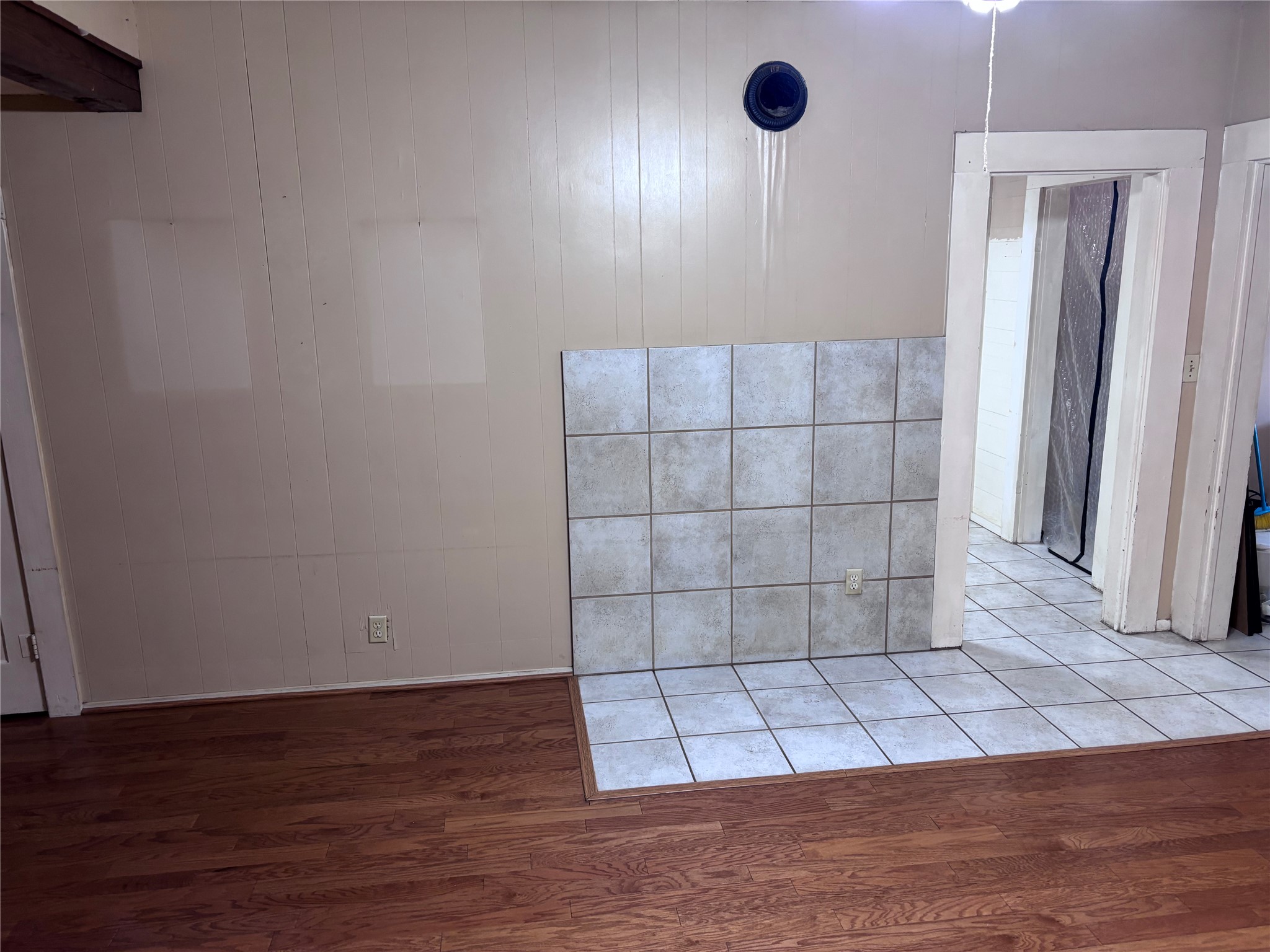 2150 County Road 153 Georgetown, TX 78626 - Photo 5 of 37