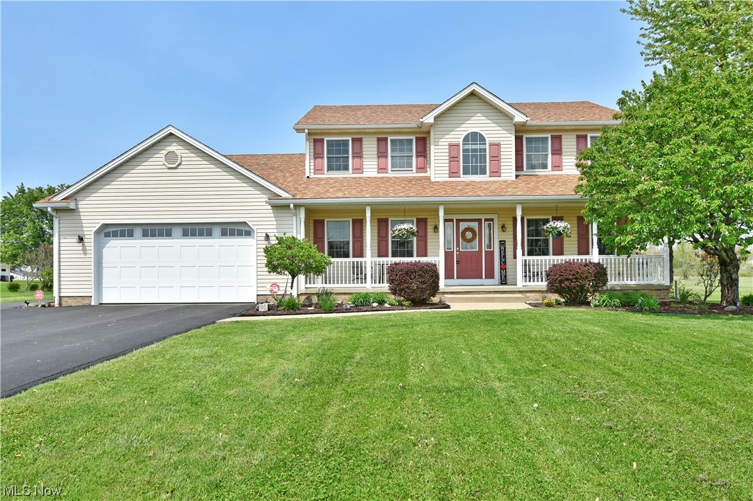 1186 Ina Drive Warren, OH 44481 - Photo 1 of 35