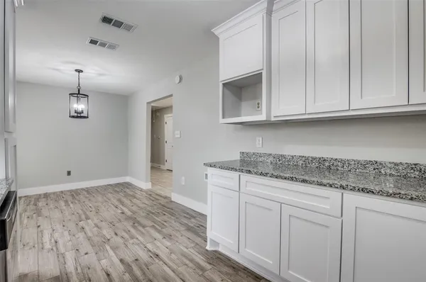 $2,100 | 1326 Johns Avenue, Lancaster, TX 75134