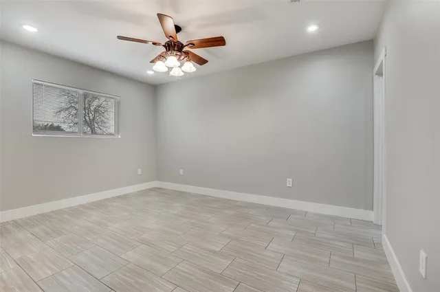 $2,100 | 1326 Johns Avenue, Lancaster, TX 75134