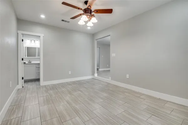 $2,100 | 1326 Johns Avenue, Lancaster, TX 75134