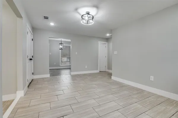 $2,100 | 1326 Johns Avenue, Lancaster, TX 75134