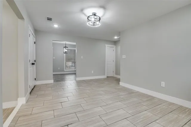 $2,100 | 1326 Johns Avenue, Lancaster, TX 75134