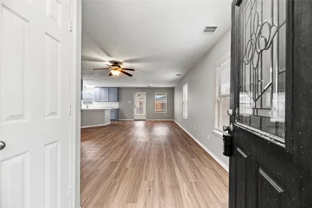 $2,200 | 7606 Hillsdale Park Court, Cypress, TX 77433