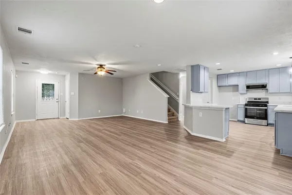 $2,000 | 7606 Hillsdale Park Court, Cypress, TX 77433