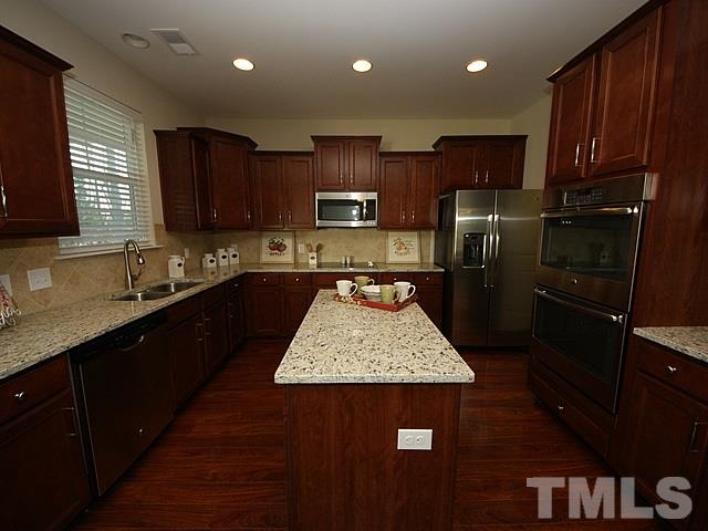3221 Revelation Street Raleigh, NC 27610 - Photo 8 of 21