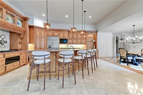 $2,850,000 | 16811 Grace Drive, Loch Lloyd, MO 64012