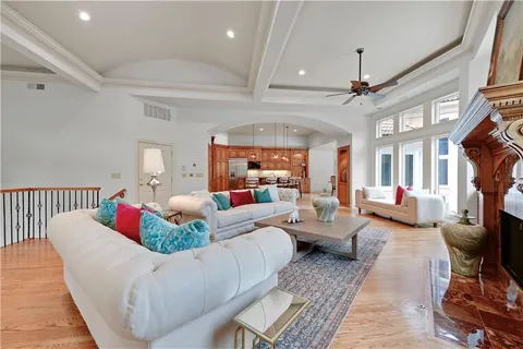 $2,850,000 | 16811 Grace Drive, Loch Lloyd, MO 64012