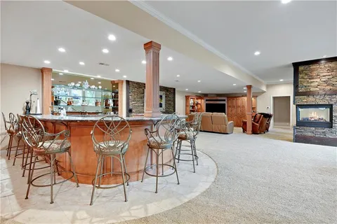 $2,850,000 | 16811 Grace Drive, Loch Lloyd, MO 64012