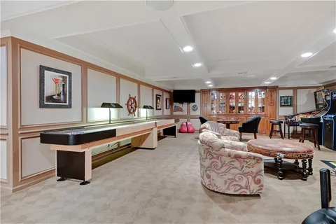 $2,850,000 | 16811 Grace Drive, Loch Lloyd, MO 64012